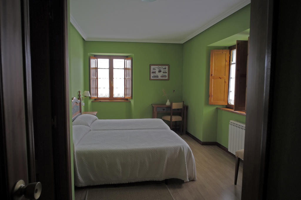 El Franco La Rectoral De San Juanゲストハウス 部屋 写真