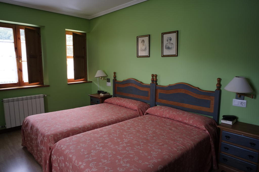 El Franco La Rectoral De San Juanゲストハウス 部屋 写真